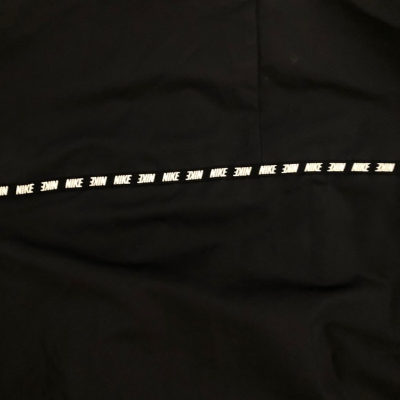 Reflective NIKE jacket - Picture 4 of 4